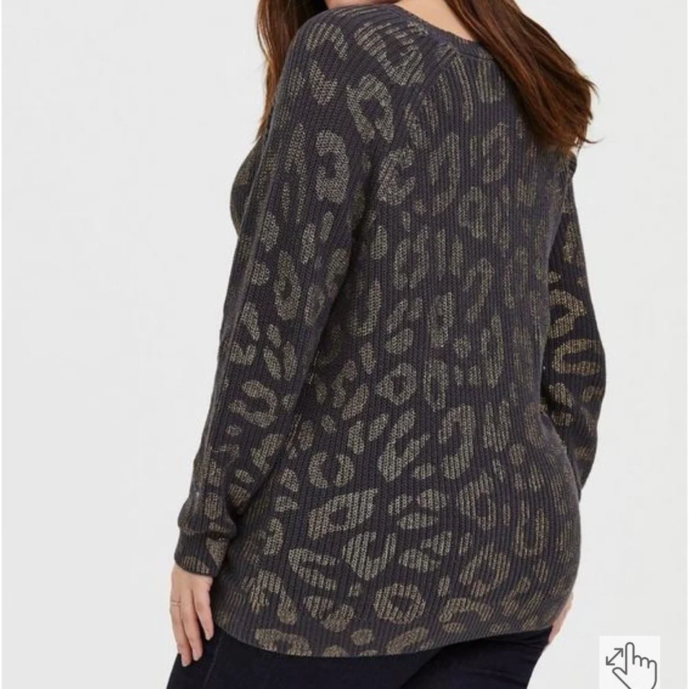 Torrid Dark Grey & Gold Foil Leopard Rib Pullover Sweater